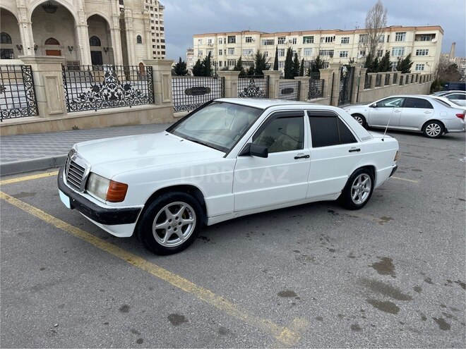 Mercedes 190 1990, 236,453 km - 2.0 l - Bakı