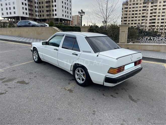 Mercedes 190 1990, 236,453 km - 2.0 l - Bakı