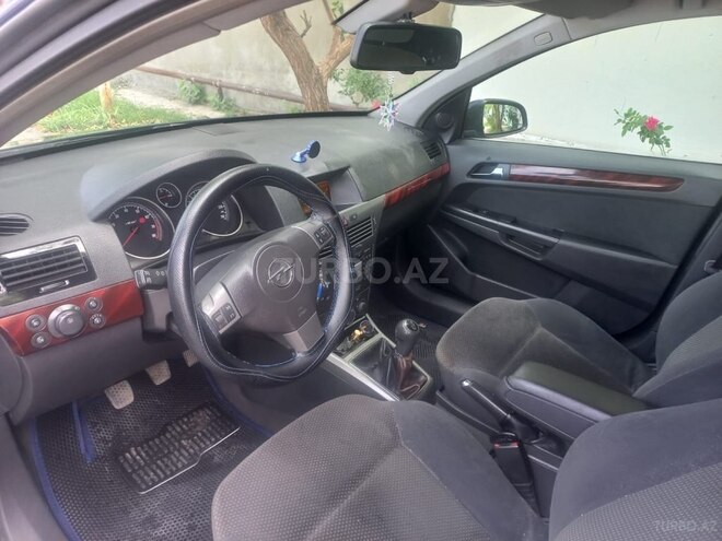 Opel Astra 2004, 228,359 km - 1.4 l - Sumqayıt