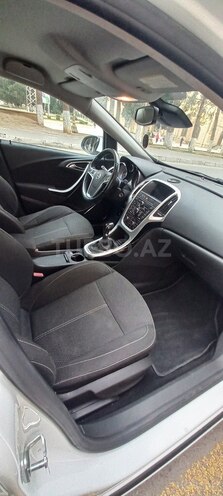 Opel Astra 2011, 198,000 km - 1.3 л - Bakı