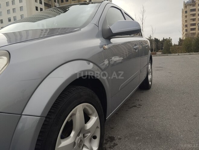 Opel Astra 2007, 272,000 km - 1.3 l - Bakı