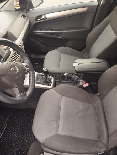 Opel Astra 2007, 272,000 km - 1.3 l - Bakı