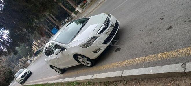 Opel Astra 2011, 198,000 km - 1.3 л - Bakı
