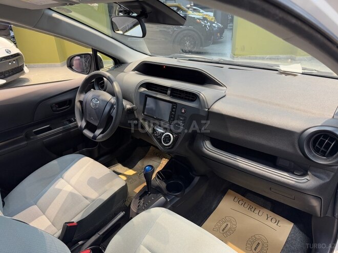 Toyota Aqua 2018, 33,500 km - 1.5 l - Bakı