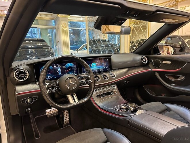 Mercedes E 200-12