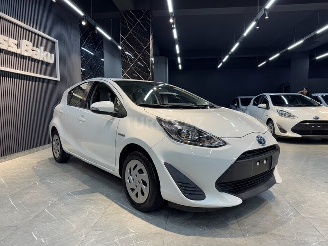 Toyota Aqua 2018, 33,500 km - 1.5 l - Bakı