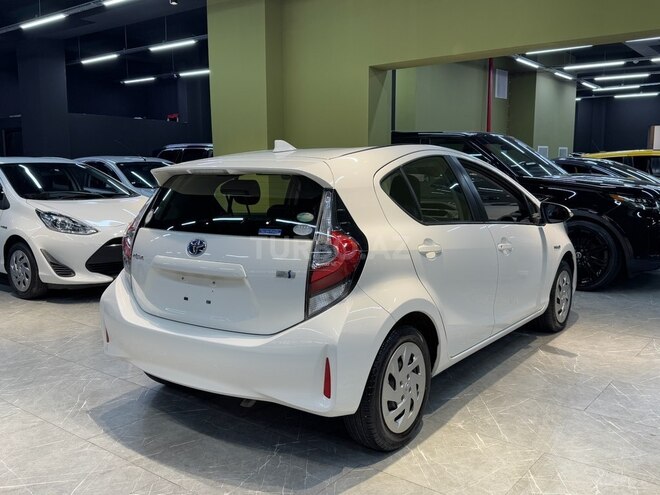 Toyota Aqua 2018, 33,500 km - 1.5 l - Bakı