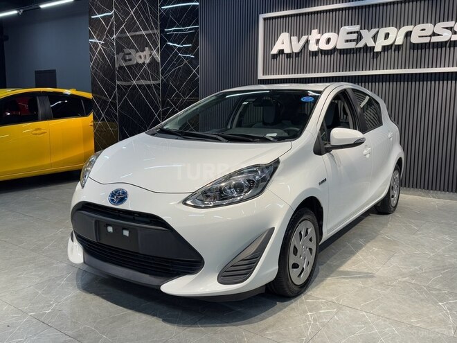 Toyota Aqua 2018, 33,500 km - 1.5 l - Bakı