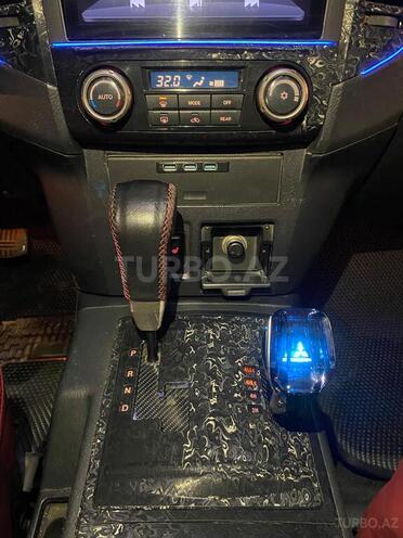 Mitsubishi Pajero 2008, 238,000 km - 3.0 l - Bakı