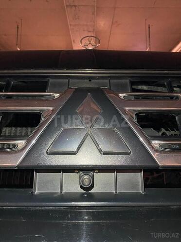 Mitsubishi Pajero 2008, 238,000 km - 3.0 l - Bakı