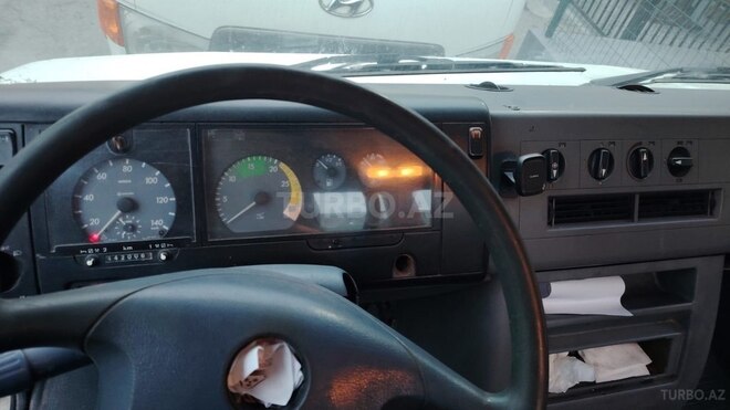 Mercedes Vario-5