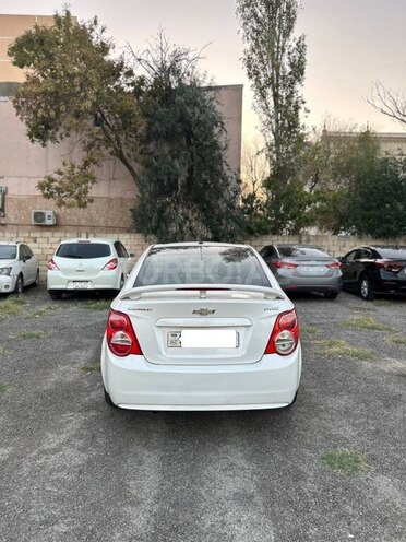 Chevrolet Aveo-4