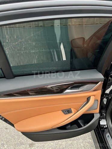 BMW 530e 2022, 33,000 km - 2.0 l - Bakı