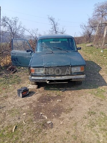 LADA (VAZ) 2107 1995, 74,000 km - 1.6 л - Quba