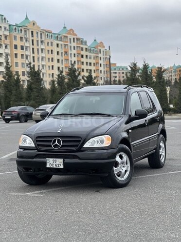 Mercedes ML 320 4MATIC 2001, 326,700 km - 3.2 l - Xırdalan