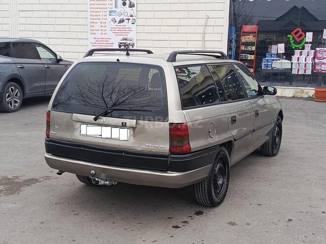 Opel Astra 1996, 221,451 km - 1.8 л - Bərdə