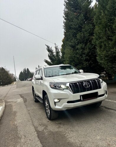 Toyota Land Cruiser Prado 2019, 75,000 km - 2.7 l - Qazax
