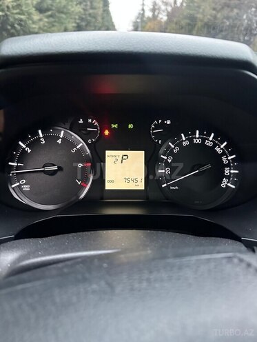 Toyota Land Cruiser Prado 2019, 75,000 km - 2.7 l - Qazax