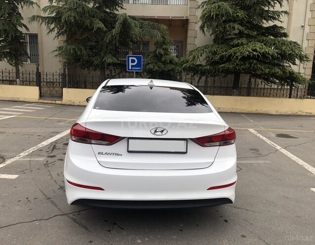 Hyundai Elantra 2017, 96,000 km - 2.0 л - Bakı