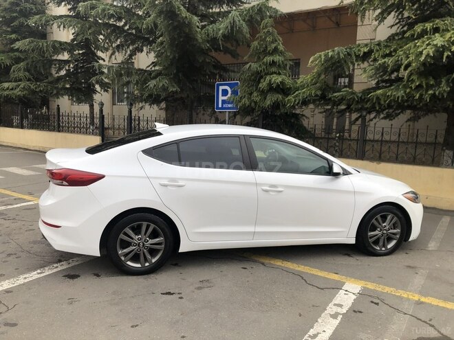 Hyundai Elantra 2017, 96,000 km - 2.0 л - Bakı