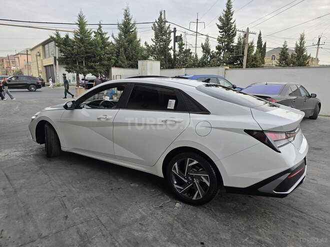 Hyundai Elantra 2024, 15,000 km - 1.6 l - Bakı
