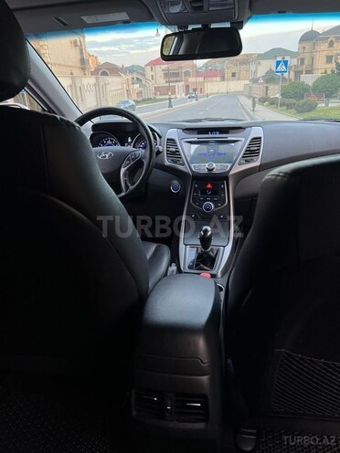 Hyundai Avante 2014, 125,000 km - 1.6 л - Bakı