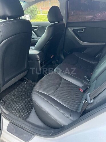 Hyundai Avante 2014, 125,000 km - 1.6 л - Bakı