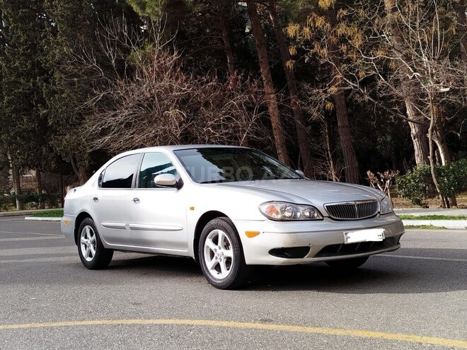 Nissan Maxima-6
