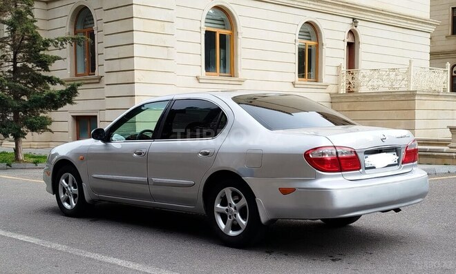 Nissan Maxima-10