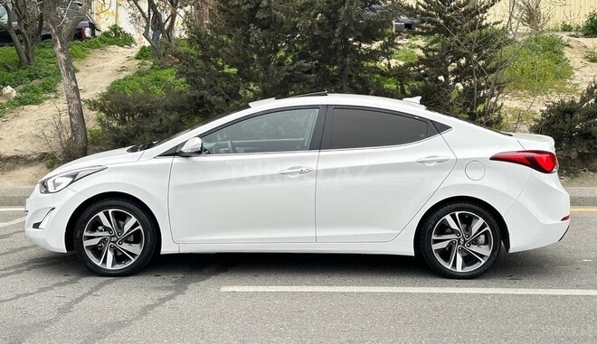 Hyundai Elantra 2015, 189,224 km - 1.8 л - Bakı