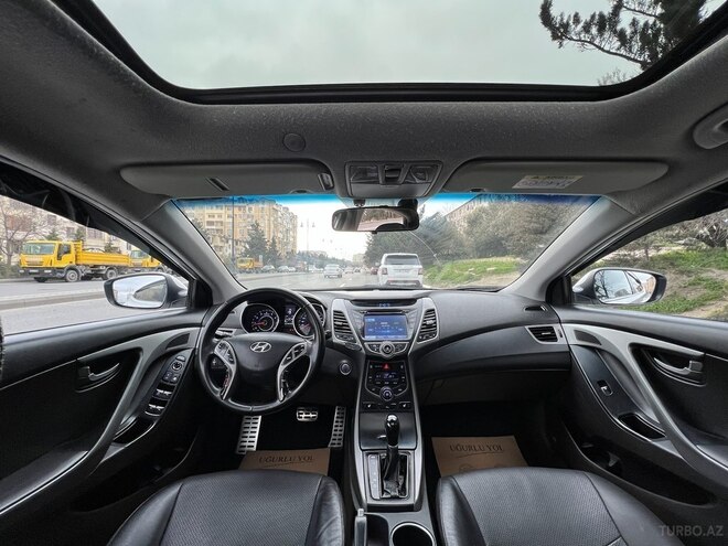 Hyundai Elantra 2015, 189,224 km - 1.8 л - Bakı