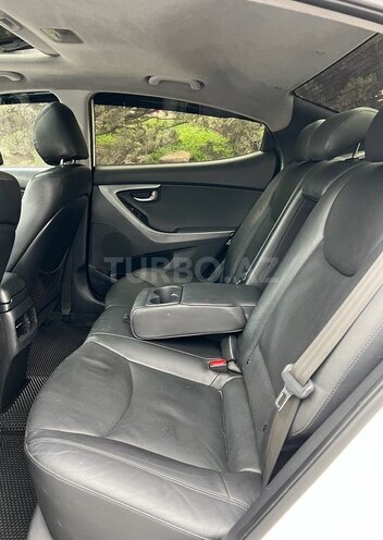 Hyundai Elantra 2015, 189,224 km - 1.8 л - Bakı