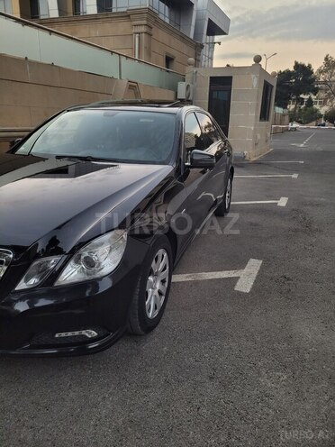 Mercedes E 220 d 2011, 177,000 km - 2.2 l - Bakı