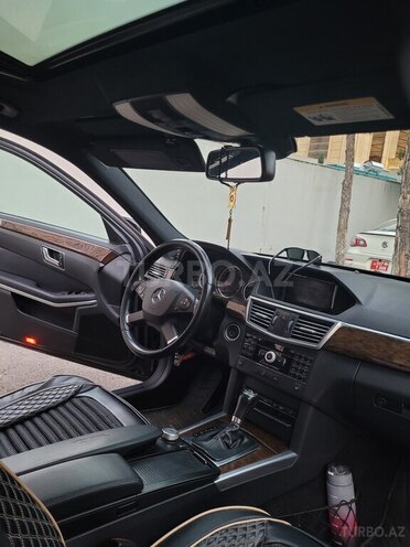Mercedes E 220 d 2011, 177,000 km - 2.2 l - Bakı