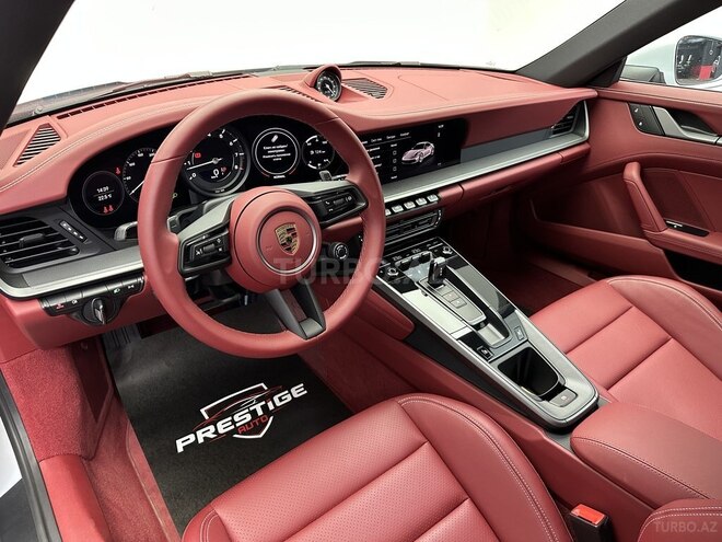 Porsche 911 Carrera-9