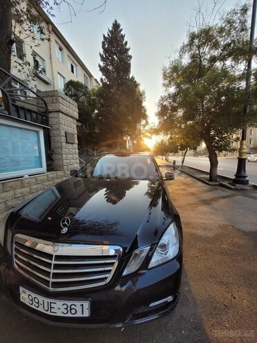 Mercedes E 220 d 2011, 177,000 km - 2.2 l - Bakı