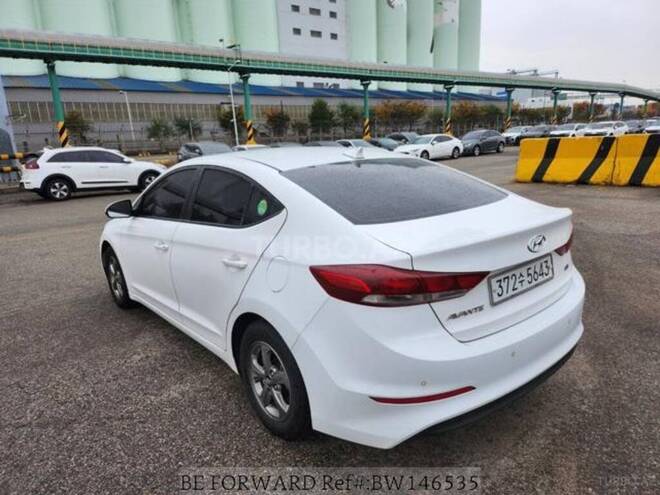 Hyundai Avante-7