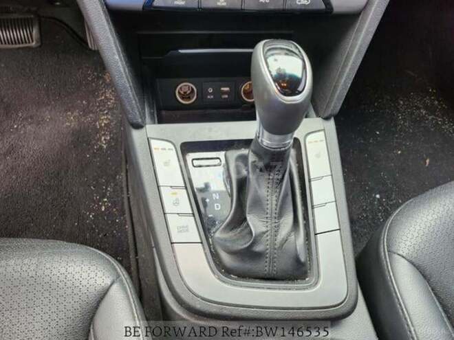 Hyundai Avante-28