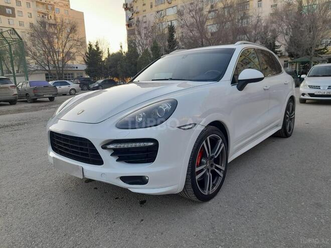 Porsche Cayenne GTS 2013, 112,000 km - 4.8 l - Bakı
