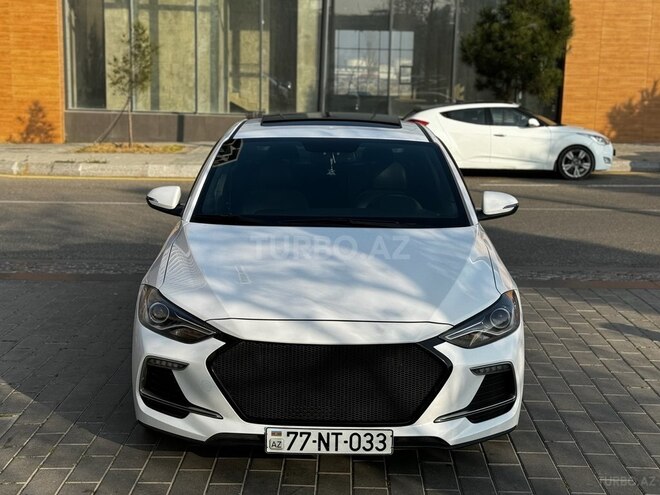 Hyundai Elantra 2017, 86,000 km - 1.6 l - Bakı