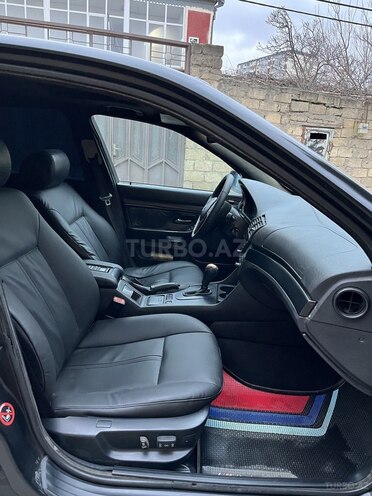 BMW 528 1999, 350,000 km - 2.8 l - Bakı