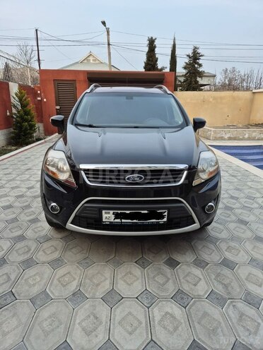 Ford Kuga 2010, 262,000 km - 2.5 l - Mingəçevir
