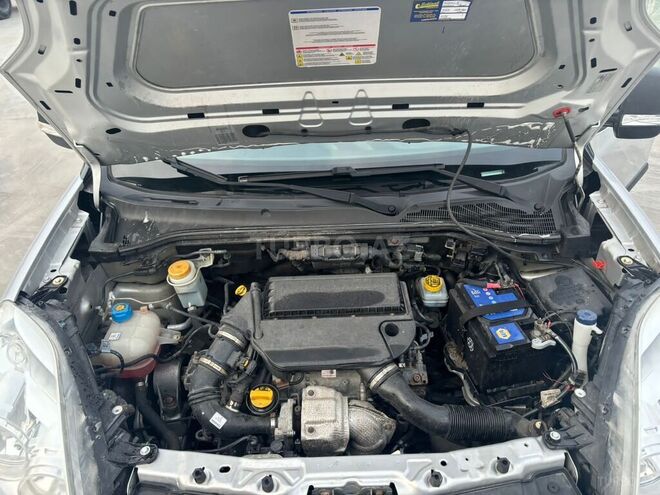 Opel Combo-8