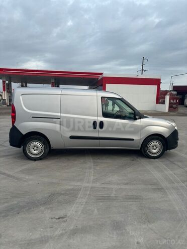 Opel Combo-3