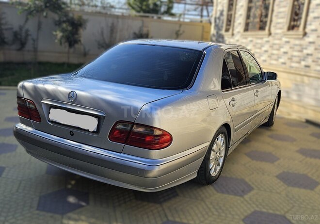 Mercedes E 270 2001, 505,200 km - 2.7 l - Biləsuvar