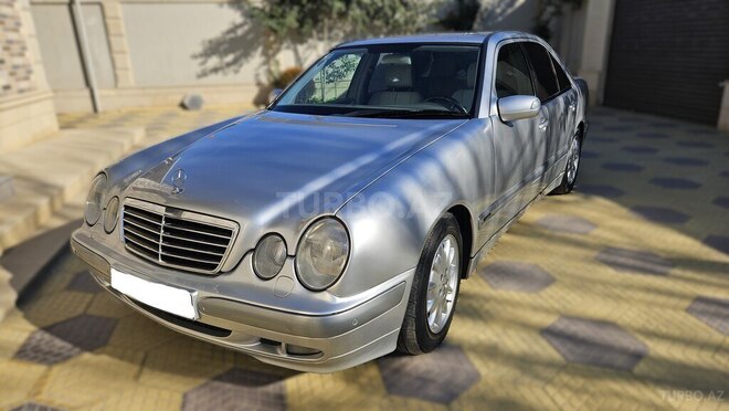 Mercedes E 270 2001, 505,200 km - 2.7 l - Biləsuvar