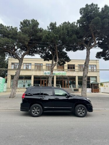Toyota Land Cruiser Prado 2011, 230,000 km - 2.7 л - Bakı