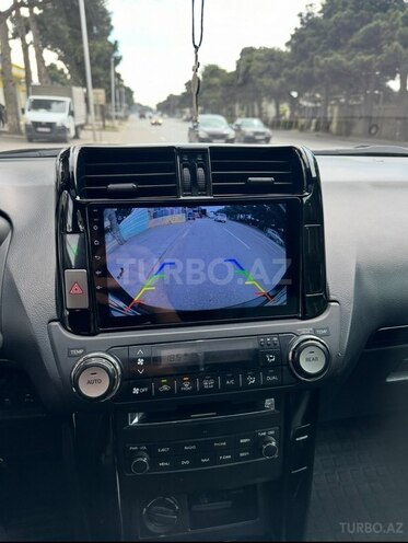 Toyota Land Cruiser Prado 2011, 230,000 km - 2.7 л - Bakı