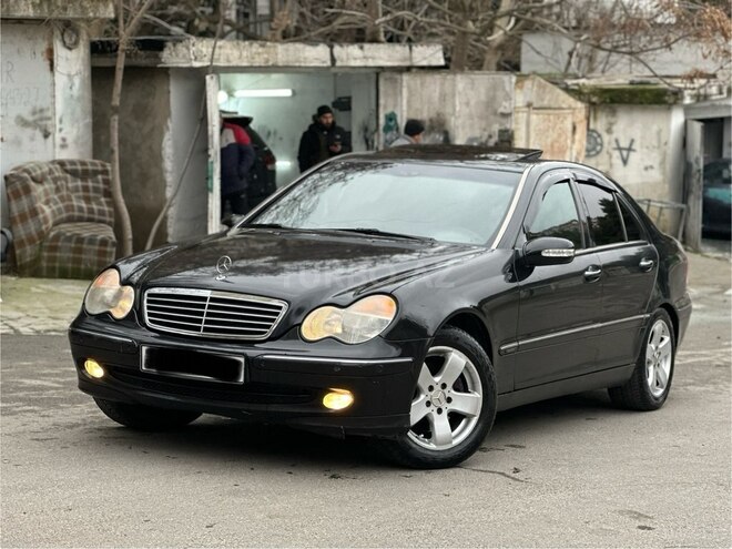 Mercedes C 240 2002, 245,781 km - 2.4 л - Bakı