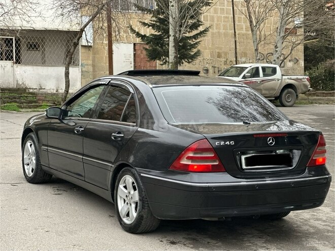 Mercedes C 240 2002, 245,781 km - 2.4 л - Bakı
